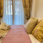 شقة Family Santamaria روما